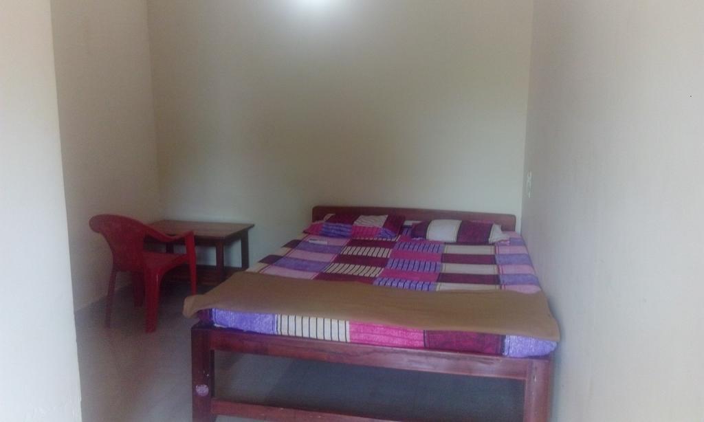 Radhabai Guest House Arambol Exteriör bild