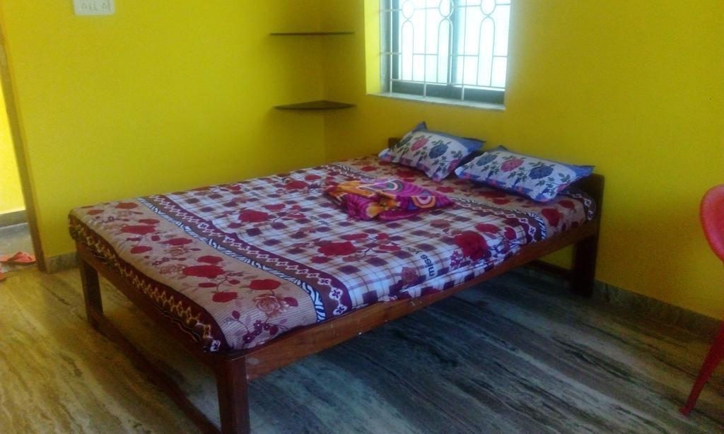 Radhabai Guest House Arambol Exteriör bild